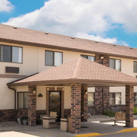 Days Inn By Wyndham Mankato Esterno foto