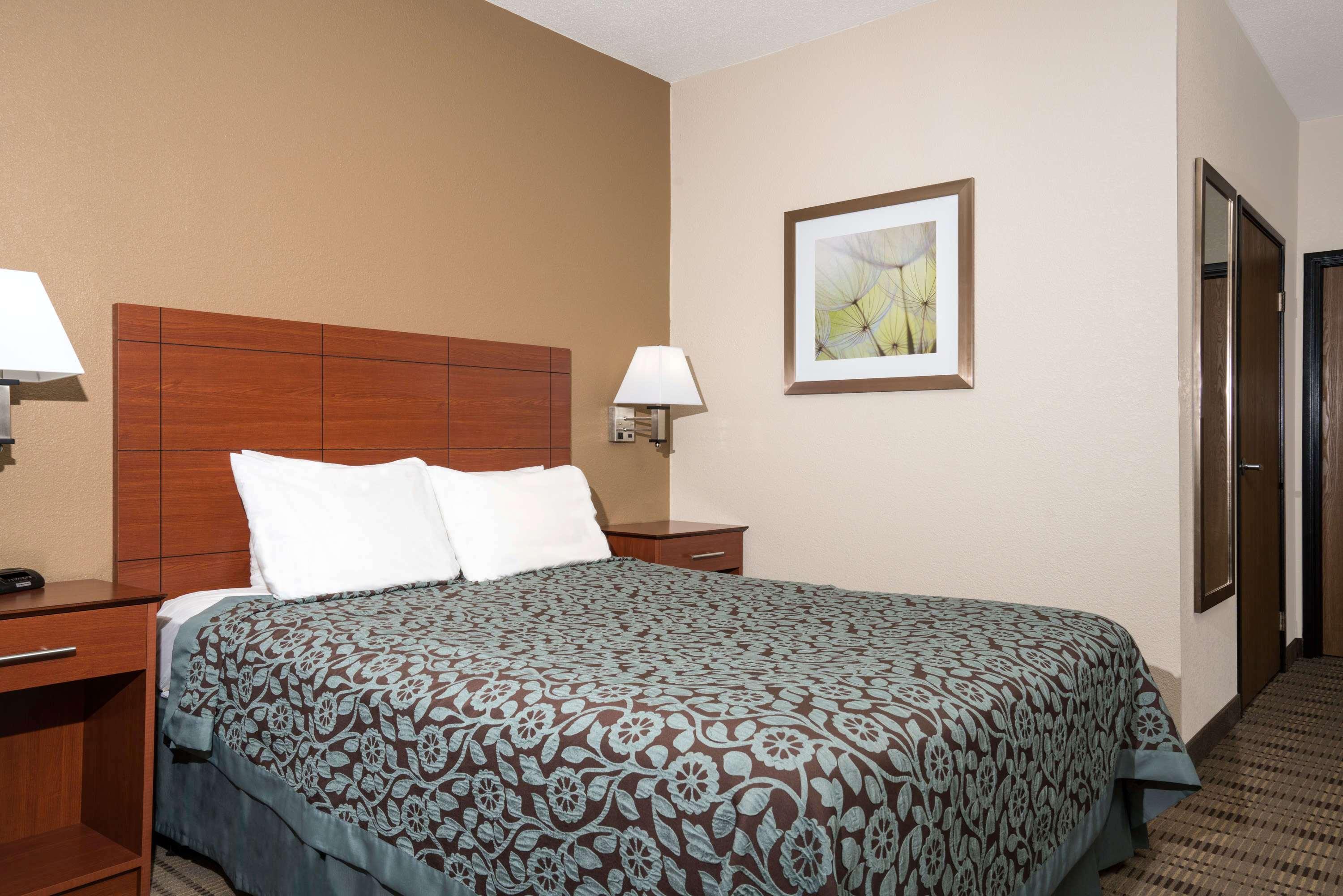 Days Inn By Wyndham Mankato Esterno foto