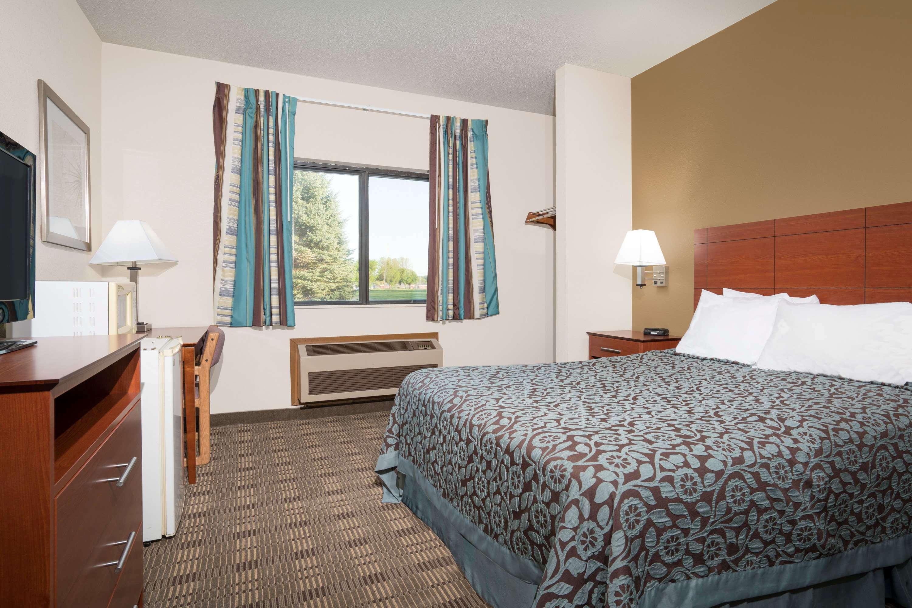 Days Inn By Wyndham Mankato Esterno foto