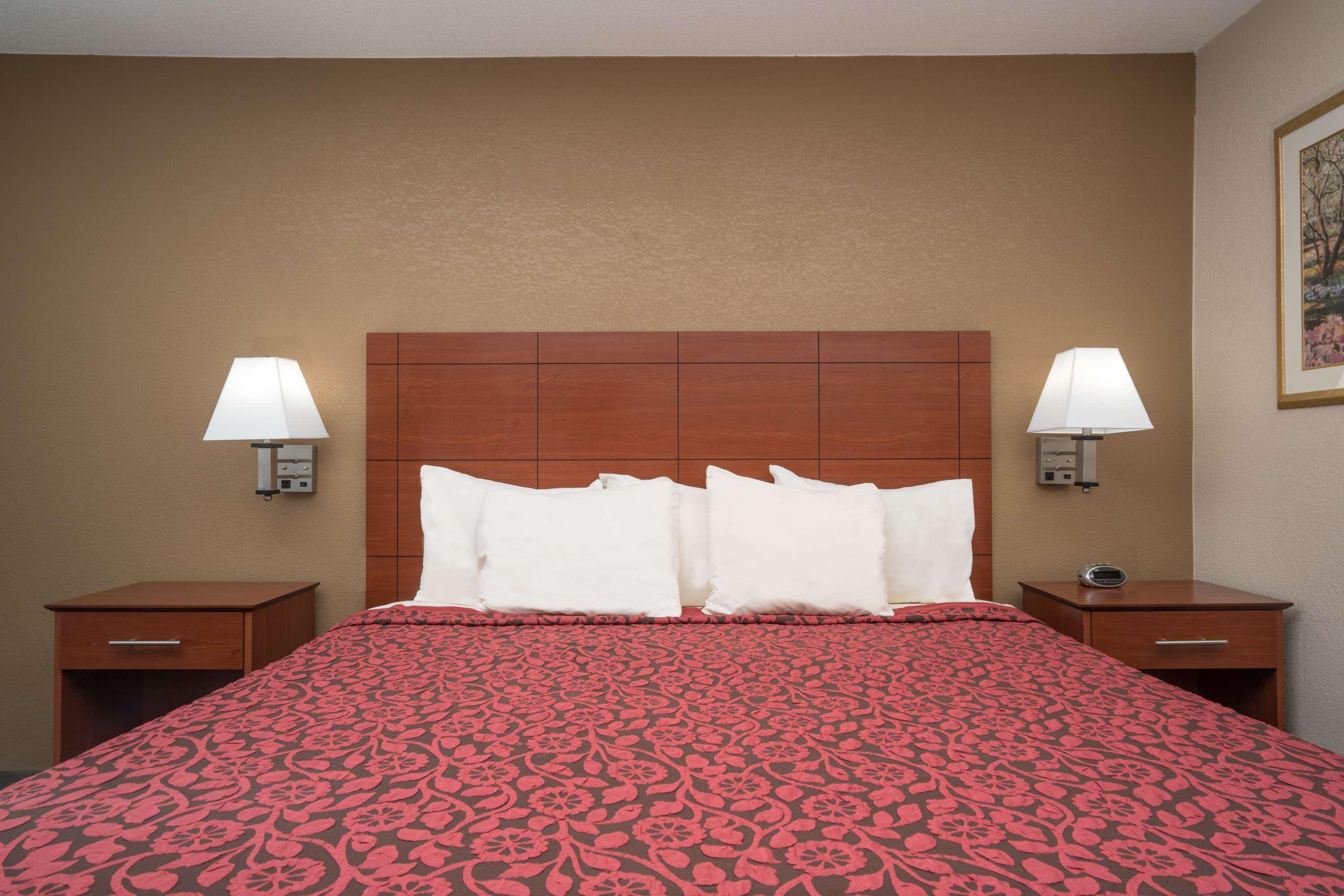 Days Inn By Wyndham Mankato Esterno foto